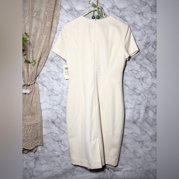 100% Worsted Wool Cream Sheath Dress NWT Size 4 Petite Austin Reed Classic Chic - Picture 2 of 14